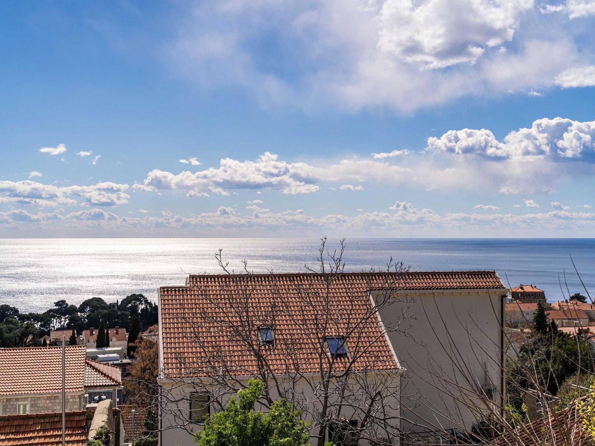 Debos - Three-bedroom With Balcony And Sea View Apartamento Dubrovnik